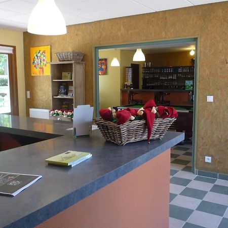 Les Roulottes Et Cabanes De La Champagne บา-ซู-โรบ ภายนอก รูปภาพ