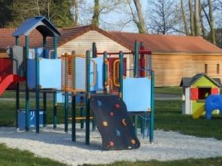 Les Roulottes Et Cabanes De La Champagne บา-ซู-โรบ ภายนอก รูปภาพ
