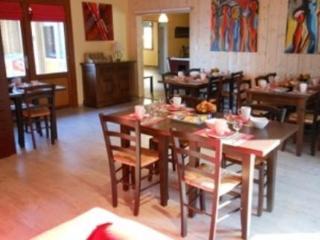 Les Roulottes Et Cabanes De La Champagne บา-ซู-โรบ ภายนอก รูปภาพ